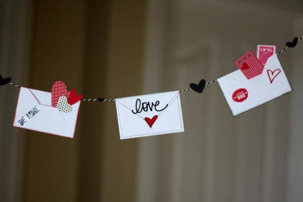 2013-01-10_allan_valentines-day-decorations-love-letter-banner-5