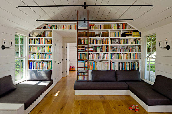 Photo source http://www.decoist.com/2012-10-16/40-home-library-design-ideas-remarkable-interior/delightful-home-library-unit-comes-with-a-spot-to-perch-at-the-top/